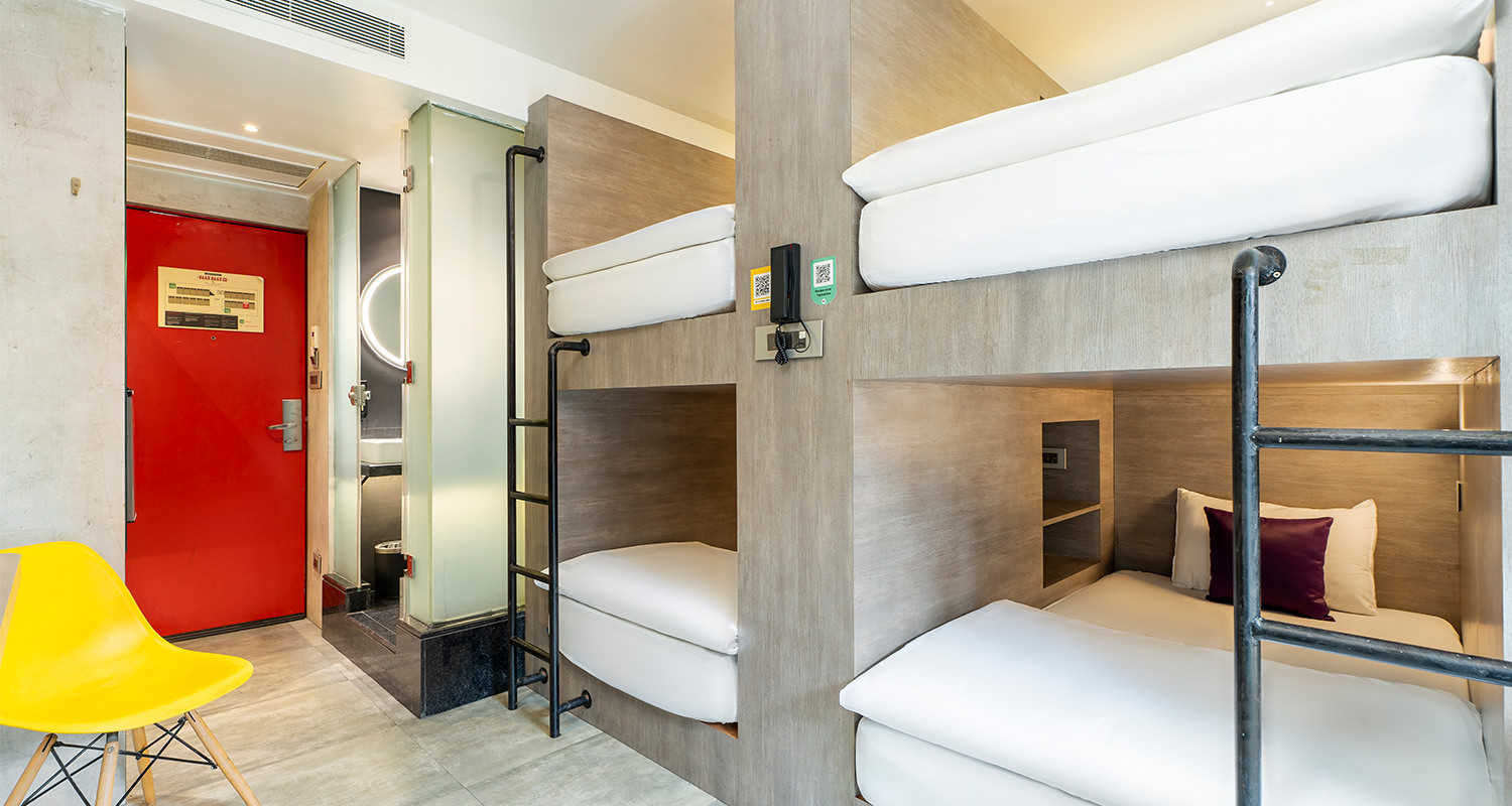 Deluxe Quad Room