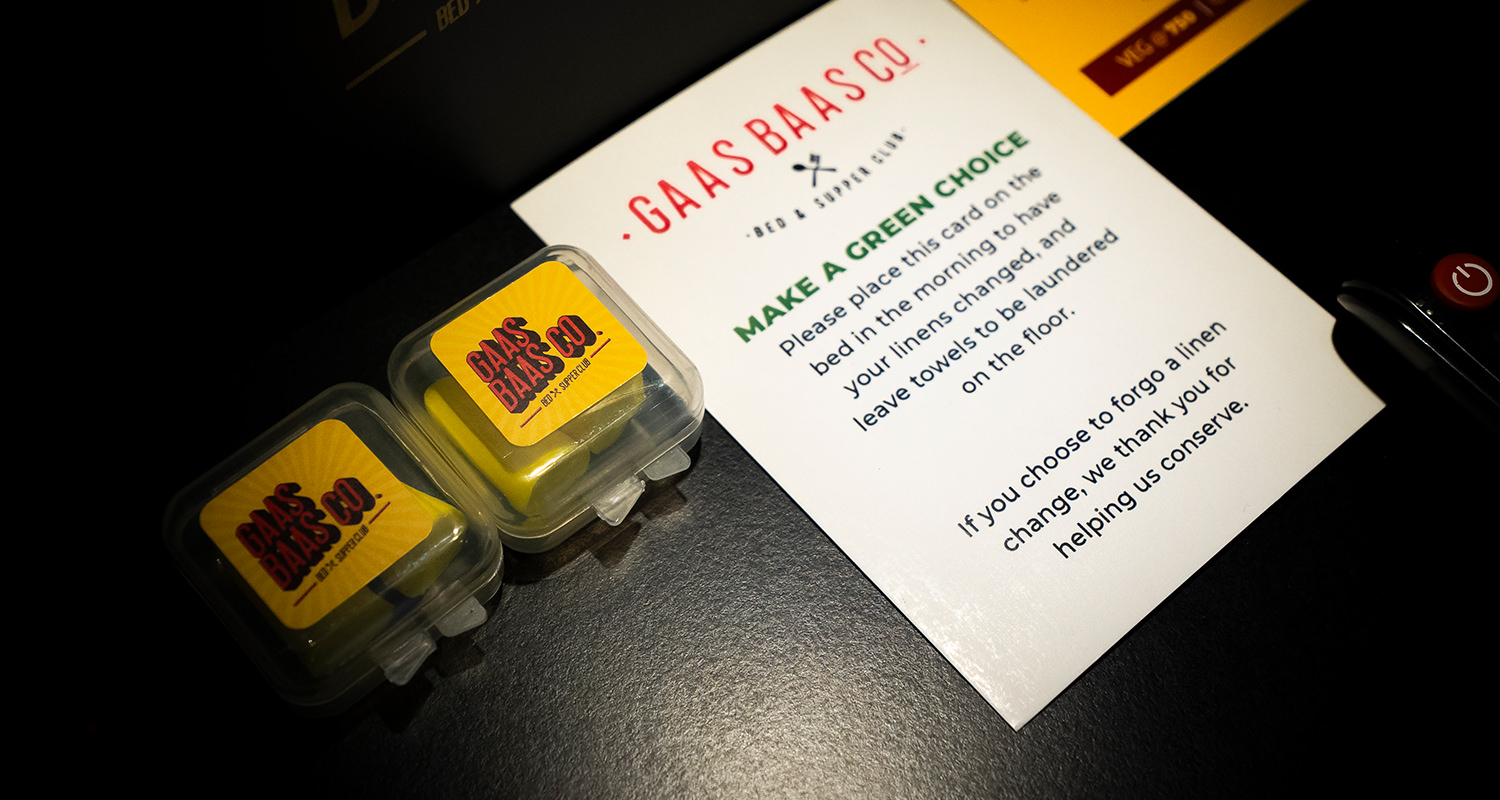 Deluxe Queen (Balcony)