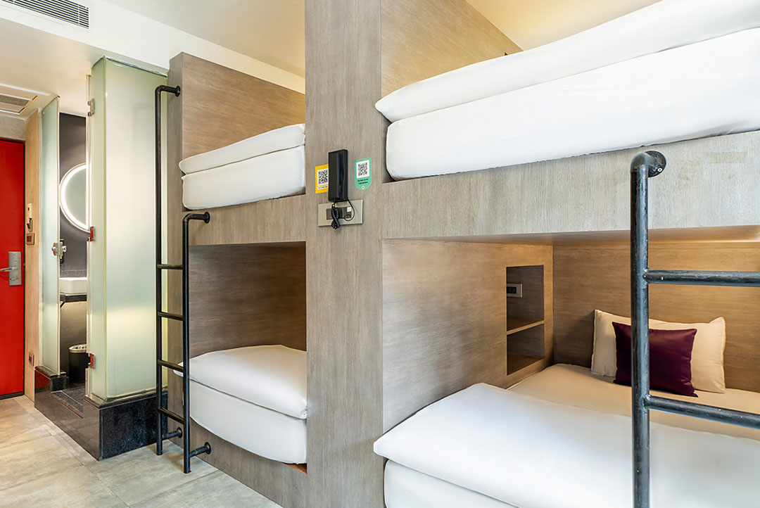 Deluxe Quad Room