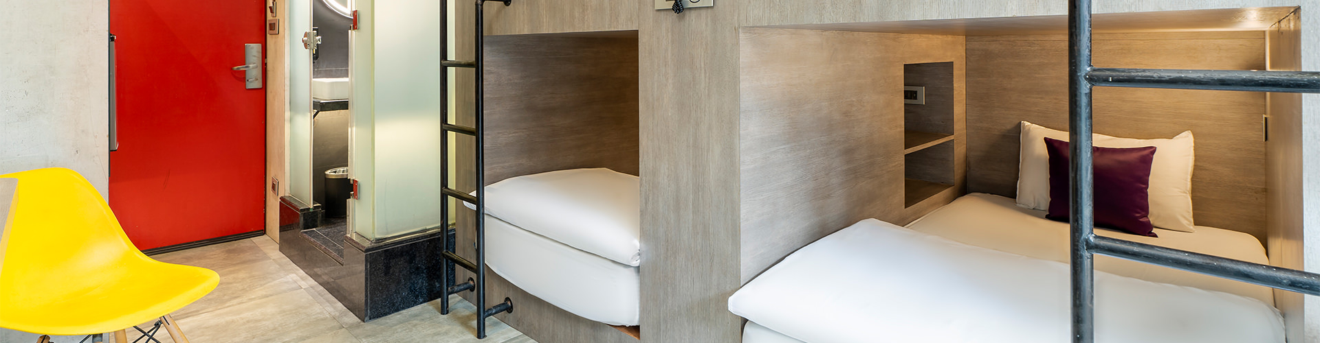 Deluxe Quad Room